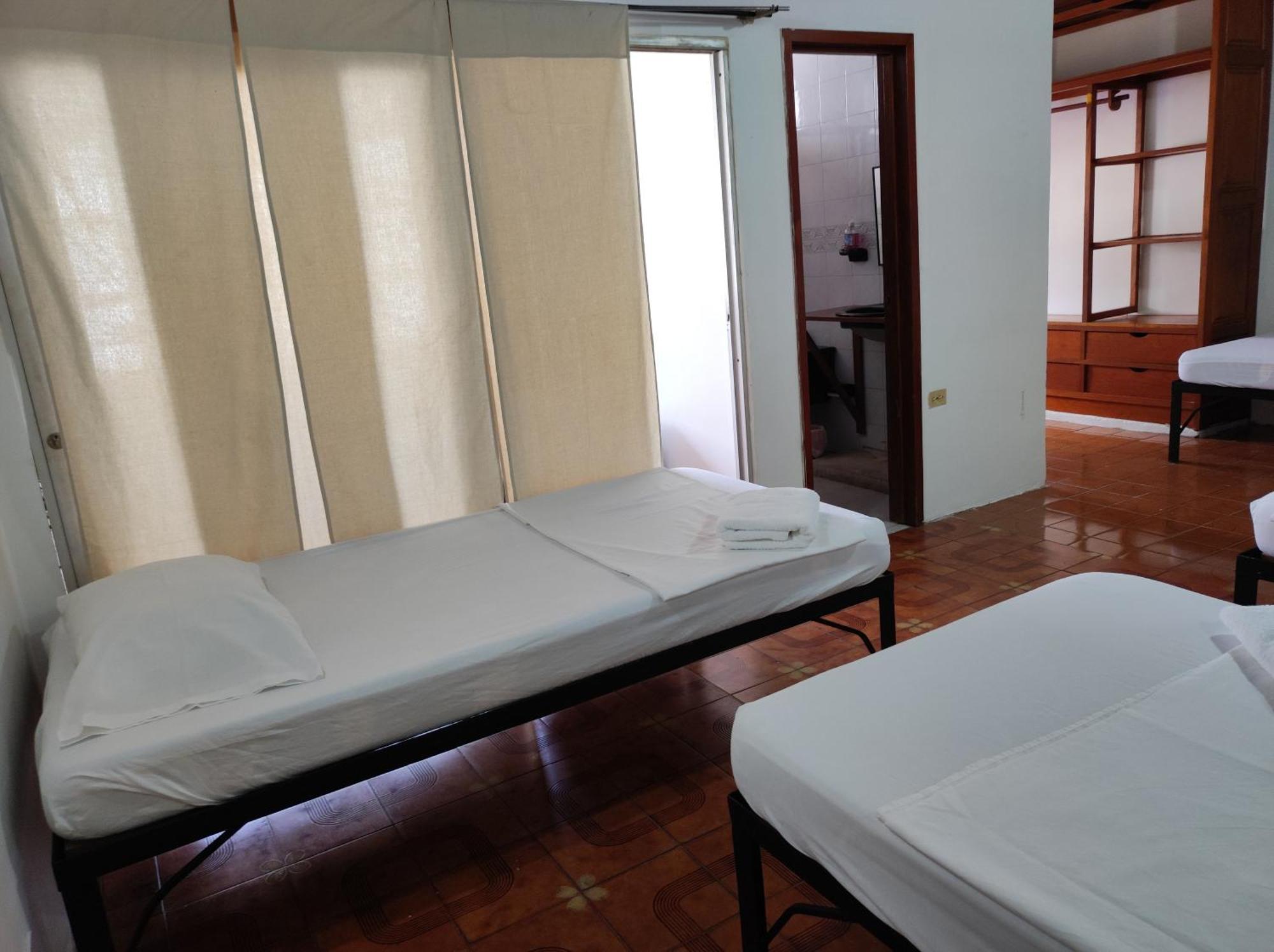 Leticias Guest House Kültér fotó